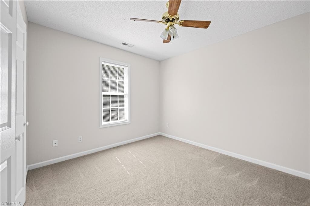 Stick/Site Built at 7626 Rolling Oak Court, Clemmons NC 27012, photo 40 of 50