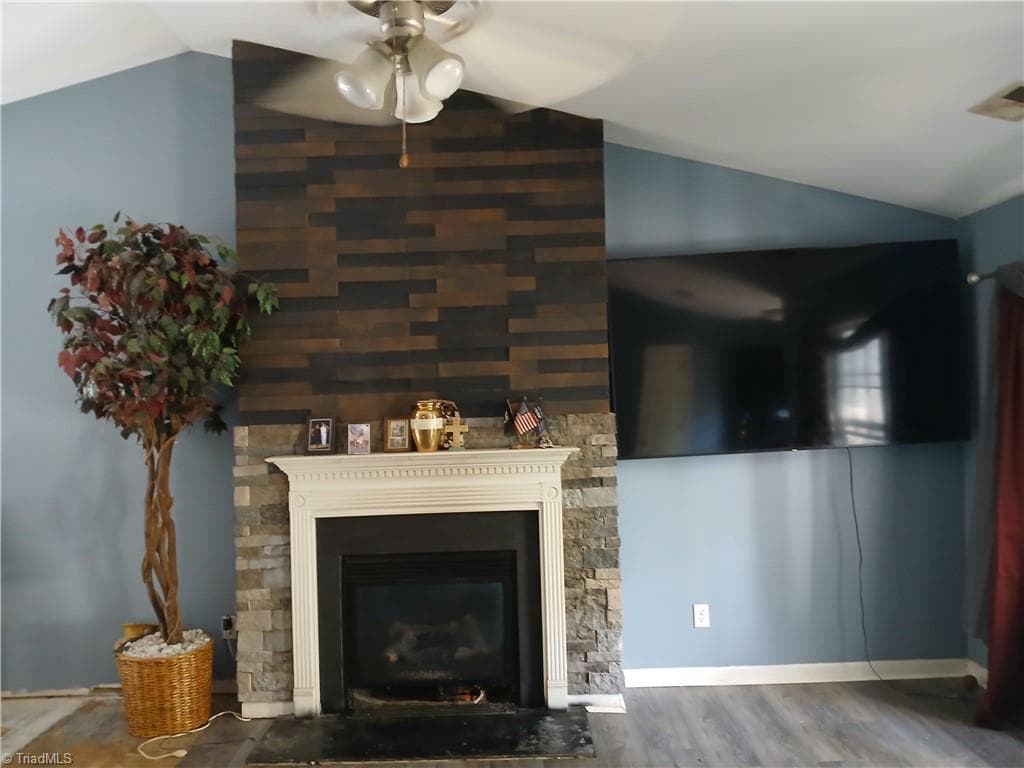 Stick/Site Built at 3940 Bluestem Drive, Greensboro NC 27405, photo 2 of 12