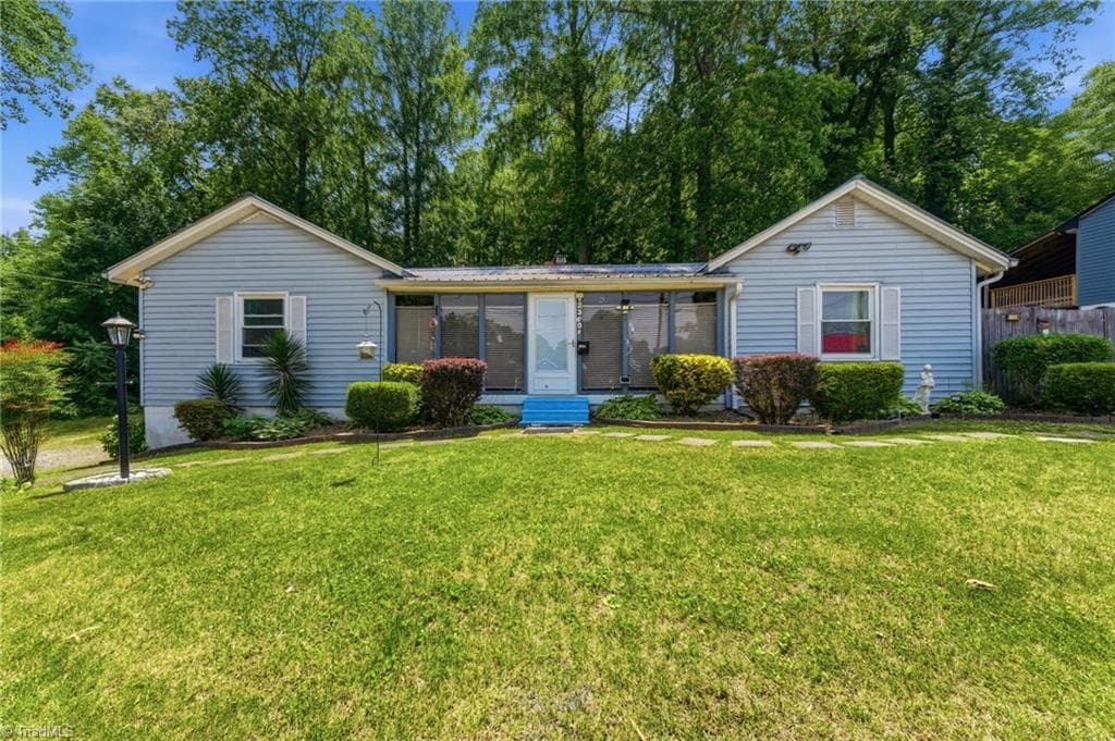 2360 Dellabrook Road, Winston-Salem NC 27105