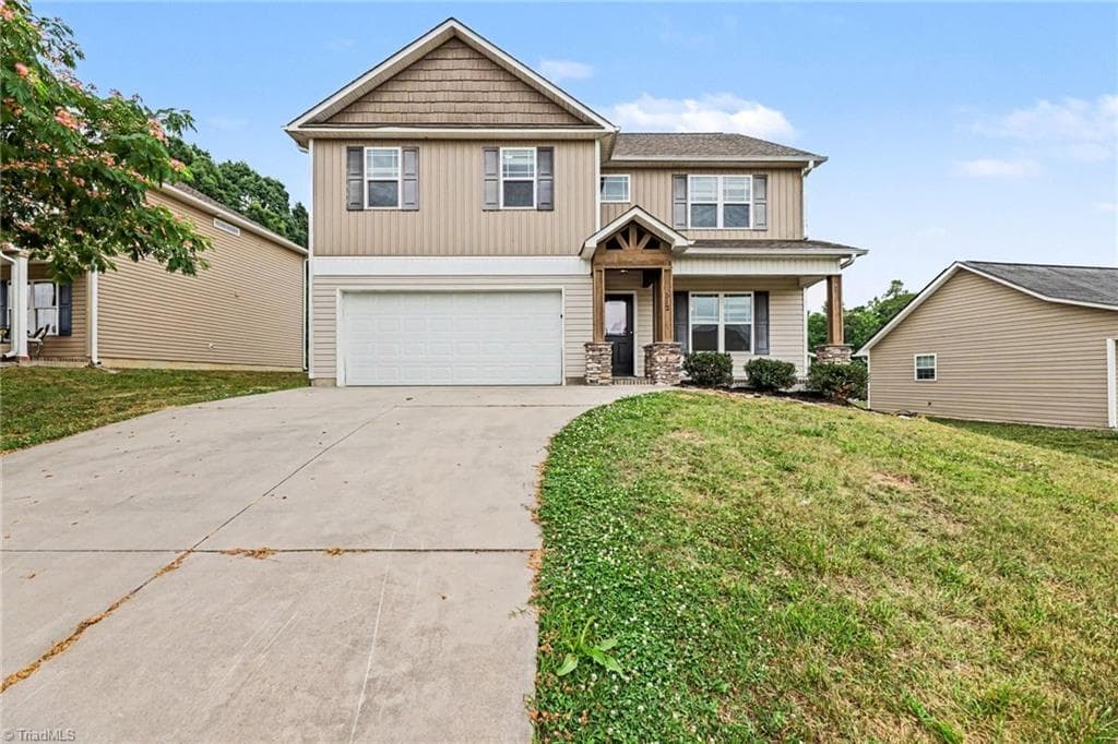 512 Paul Kennedy Road, Thomasville NC 27360