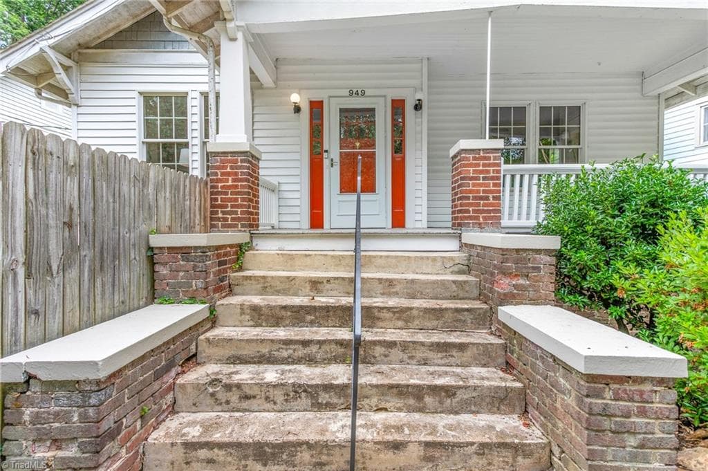 Stick/Site Built at 949 Hutton Street, Winston-Salem NC 27101, Winston-Salem, photo 5 of 38