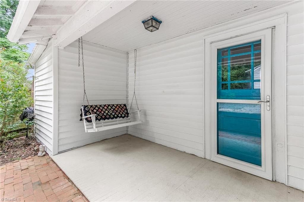 Stick/Site Built at 949 Hutton Street, Winston-Salem NC 27101, Winston-Salem, photo 34 of 38