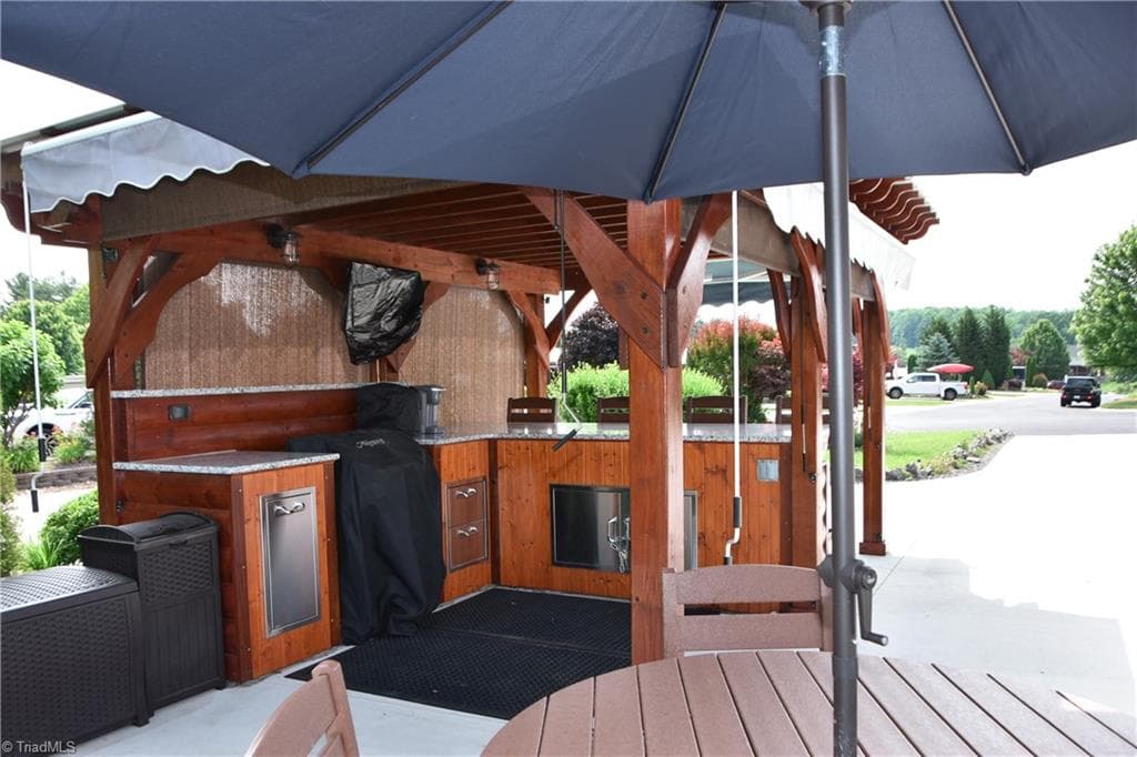 Resort at 2524 Edmonds Road # 27, Galax VA 24333, Galax, photo 10 of 23