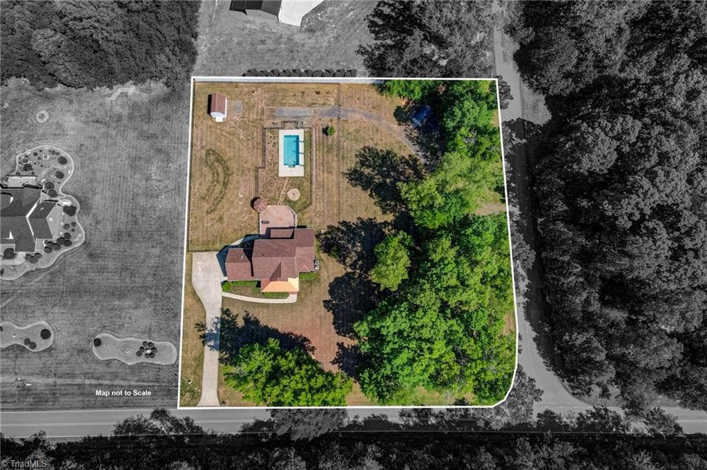 Stick/Site Built at 1153 Town Creek Road, Eden NC 27288, Eden, photo 7 of 50
