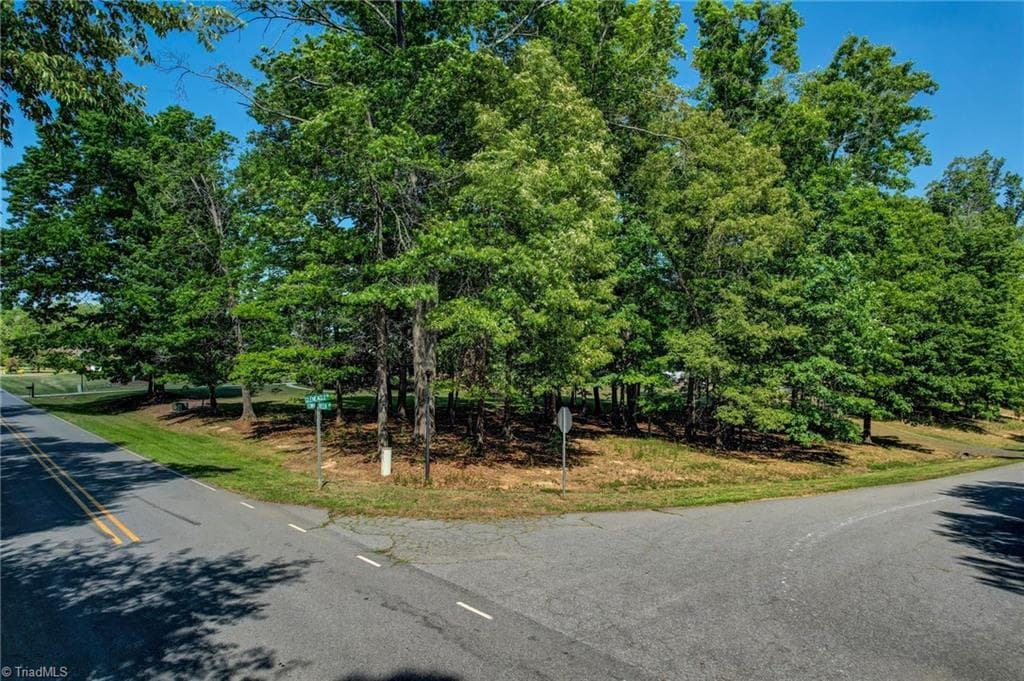 Stick/Site Built at 1153 Town Creek Road, Eden NC 27288, Eden, photo 9 of 50