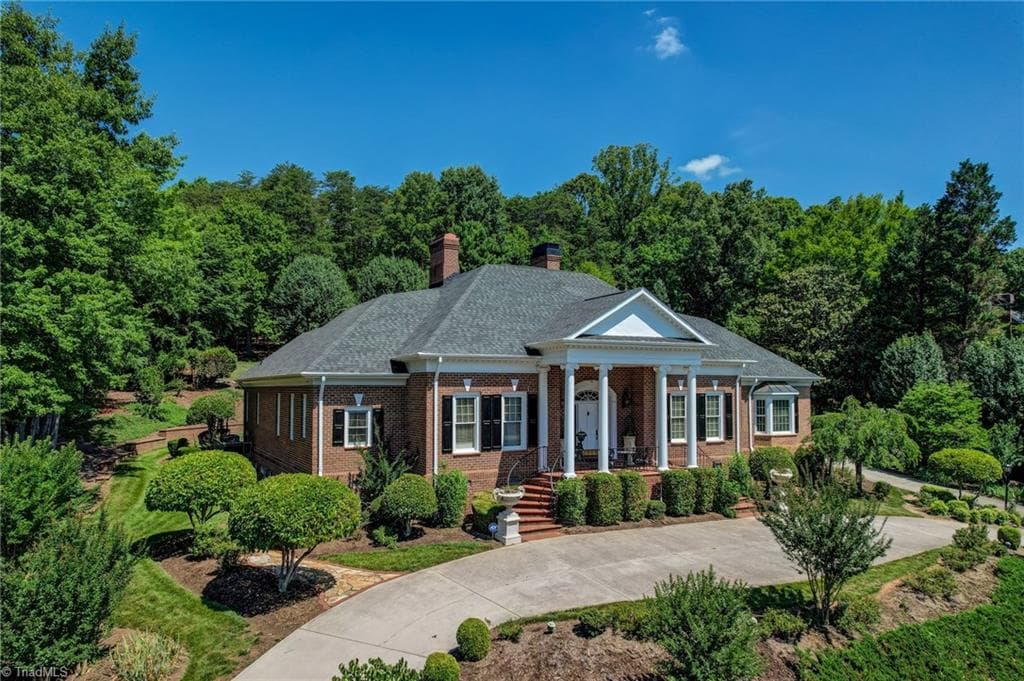 157 Oak Ridge Drive, Eden NC 27288