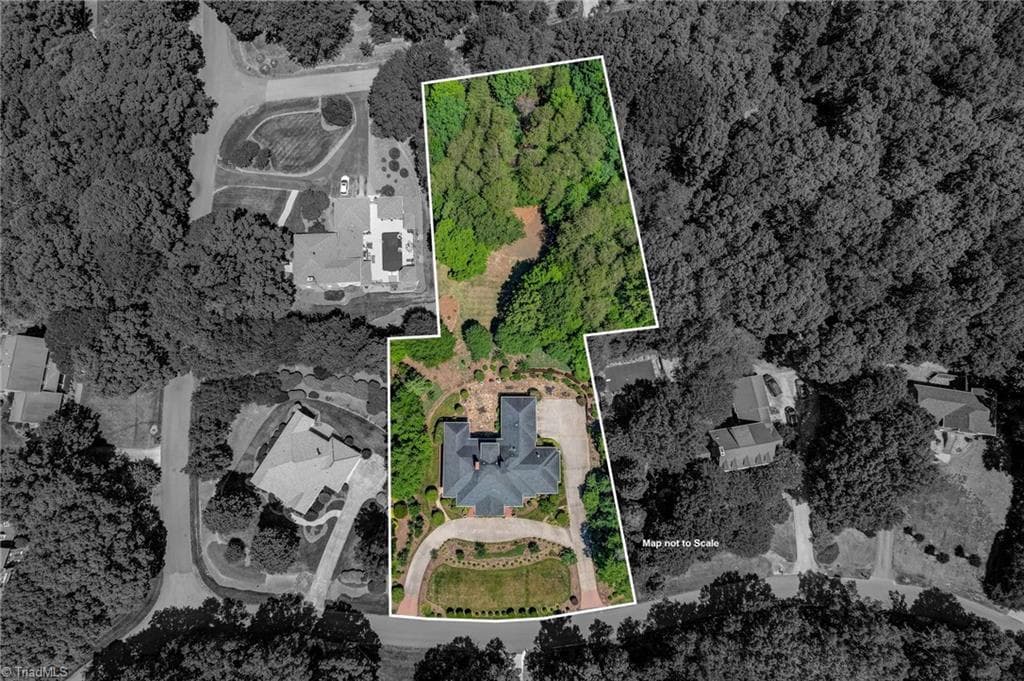 Stick/Site Built at 157 Oak Ridge Drive, Eden NC 27288, photo 5 of 50