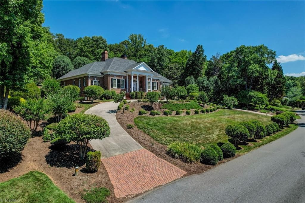 Stick/Site Built at 157 Oak Ridge Drive, Eden NC 27288, photo 8 of 50