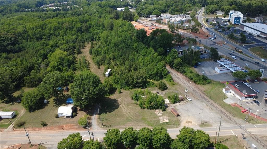 198 Brown Street, Lexington NC 27292