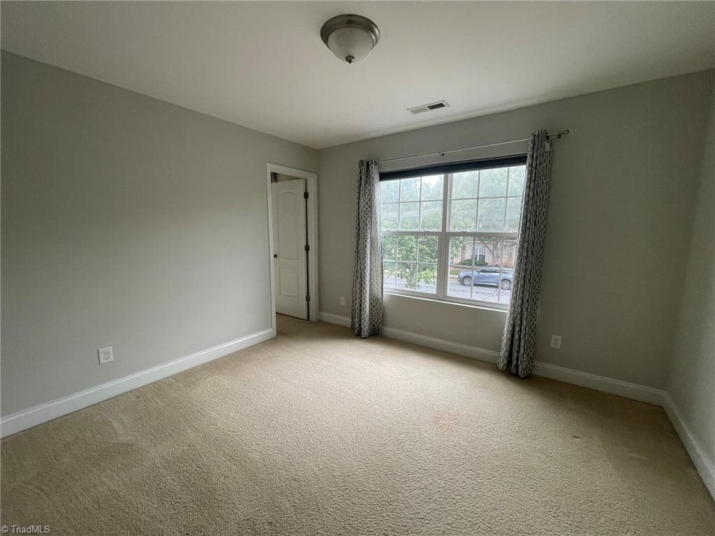 Stick/Site Built at 335 Summergate Drive, Winston-Salem NC 27103, Winston-Salem, photo 16 of 35