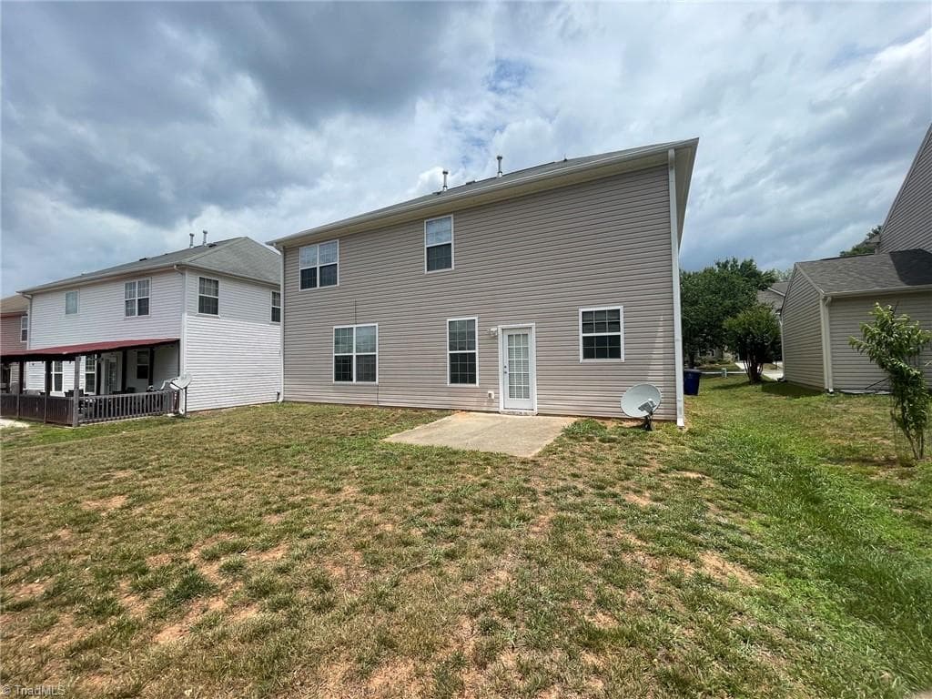 Stick/Site Built at 335 Summergate Drive, Winston-Salem NC 27103, Winston-Salem, photo 29 of 35