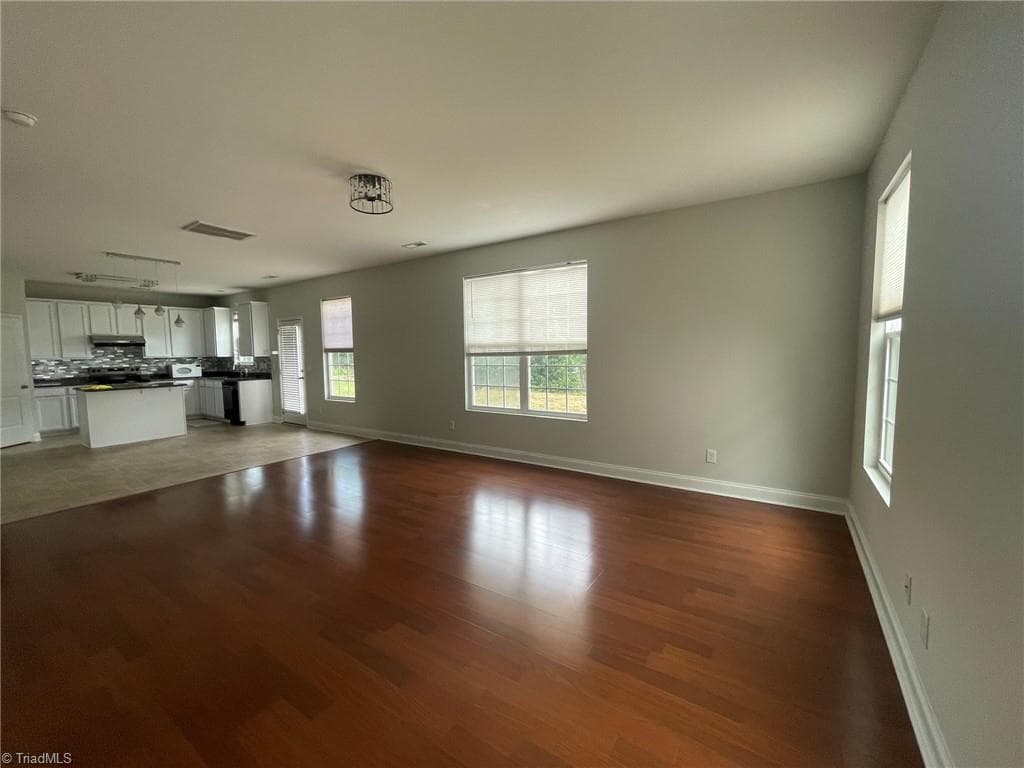 Stick/Site Built at 335 Summergate Drive, Winston-Salem NC 27103, Winston-Salem, photo 8 of 35
