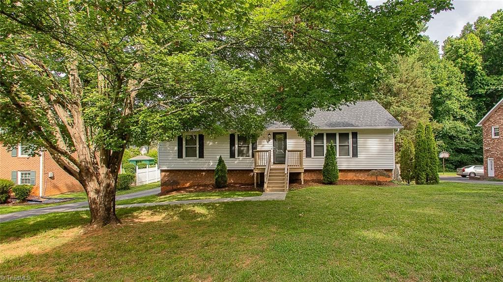 4125 Mill Creek Road, Winston-Salem NC 27106