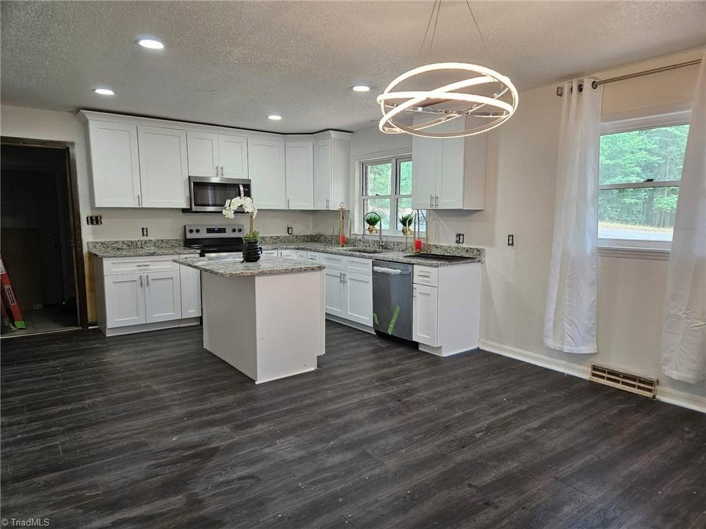 3298 E NC Highway 89 E, Walnut Cove NC 27052