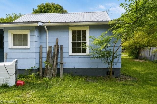 Stick/Site Built at 121 Hayden Street, Spindale NC 28160, photo 8 of 11