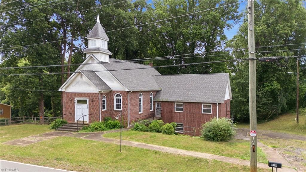 210 Oak Grove Road, Elkin NC 28621