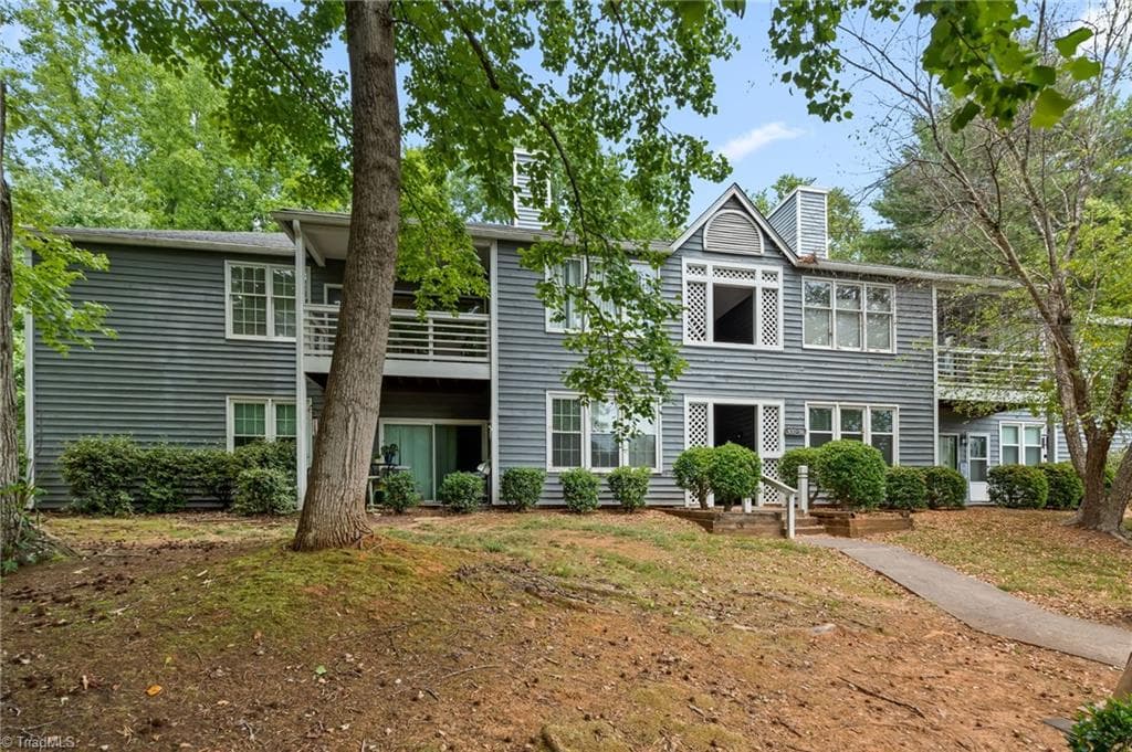 310 Meadows Circle, Winston-Salem NC 27104