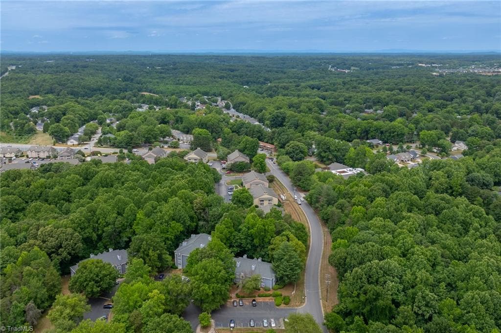 Stick/Site Built at 310 Meadows Circle, Winston-Salem NC 27104, Winston-Salem, photo 30 of 31