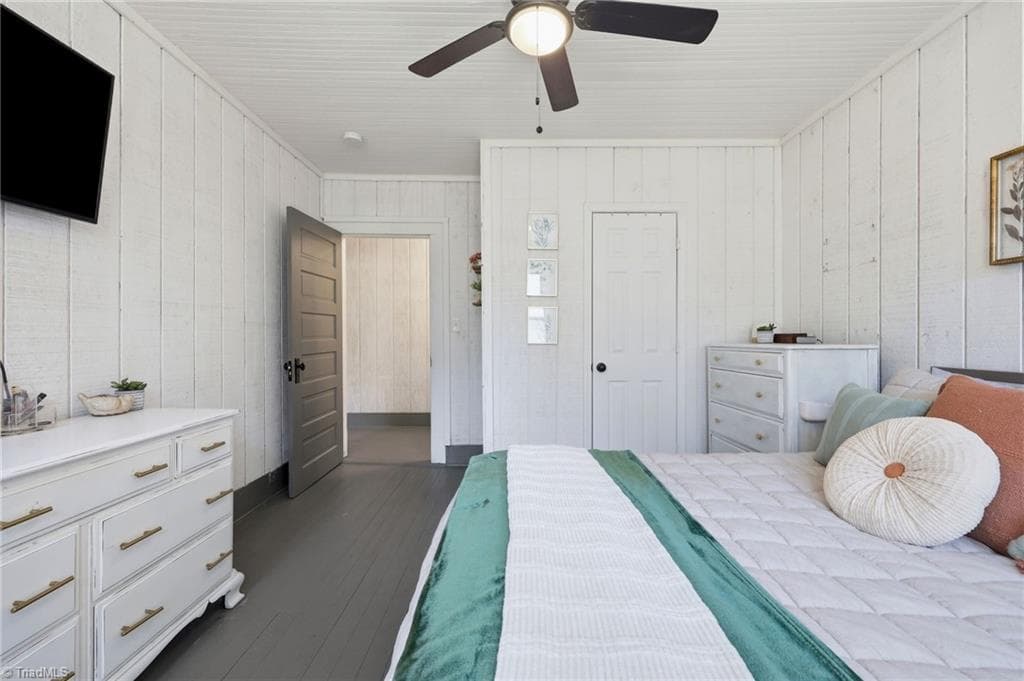 Stick/Site Built at 807 E Guilford Street, Thomasville NC 27360, Thomasville, photo 13 of 26