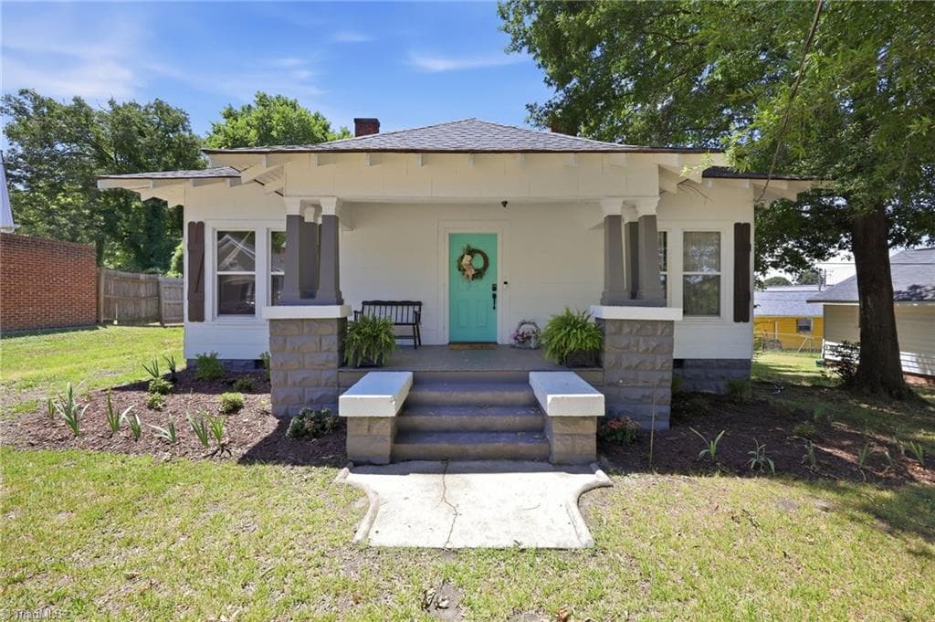 807 E Guilford Street, Thomasville NC 27360