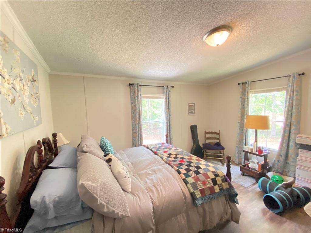 Manufactured Home at 1188 Kallam Road, Sandy Ridge NC 27046, photo 11 of 31