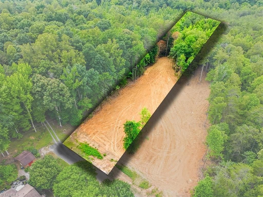Stick/Site Built at 2262 Chippewa Street, Winston-Salem NC 27106, Winston-Salem, photo 2 of 9