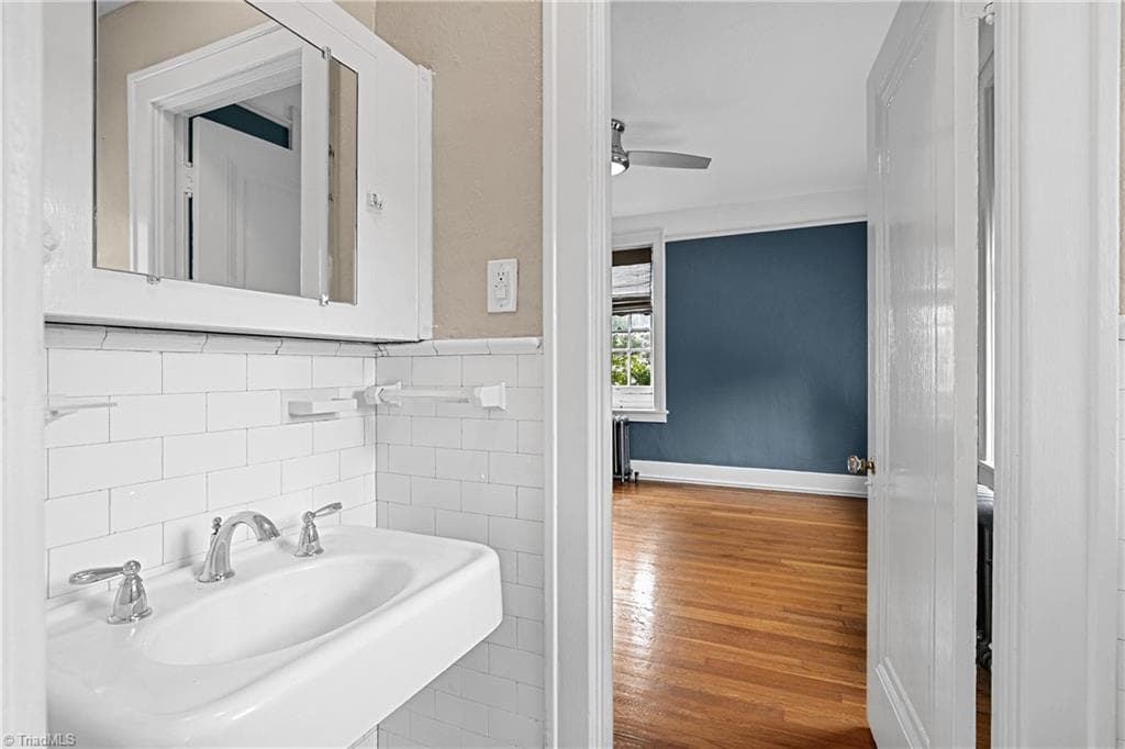 Stick/Site Built at 828 N Elm Street # E4, Greensboro NC 27401, photo 28 of 31
