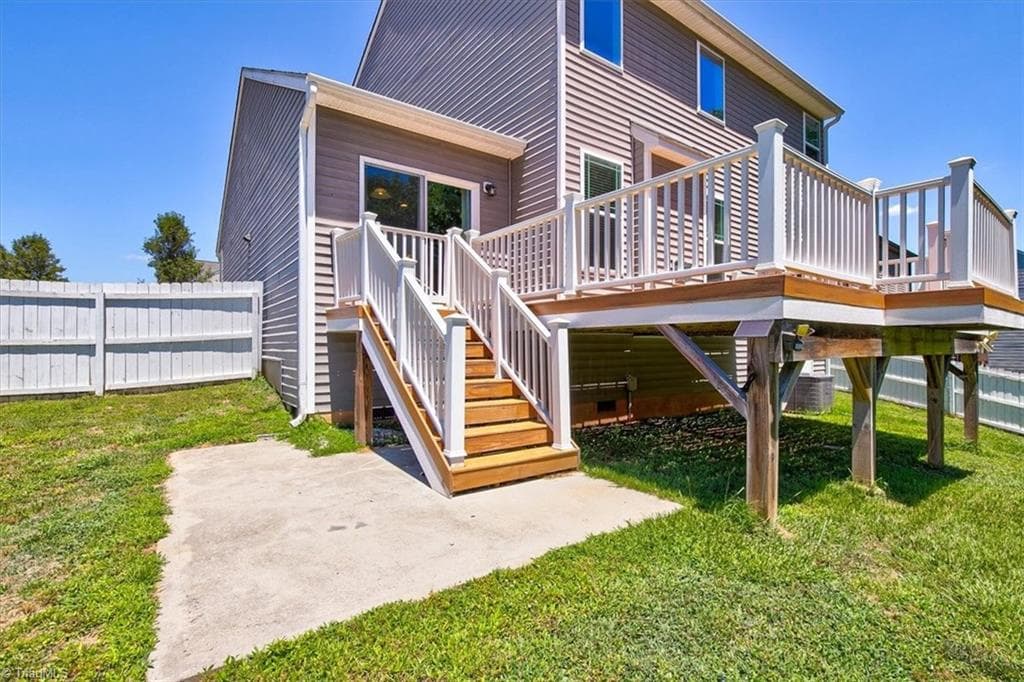 Stick/Site Built at 2504 Steep Oak Court, High Point NC 27265, photo 38 of 46