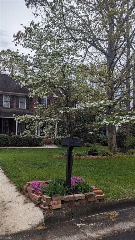 Stick/Site Built at 1702 Lakeland Point, High Point NC 27265, photo 2 of 50