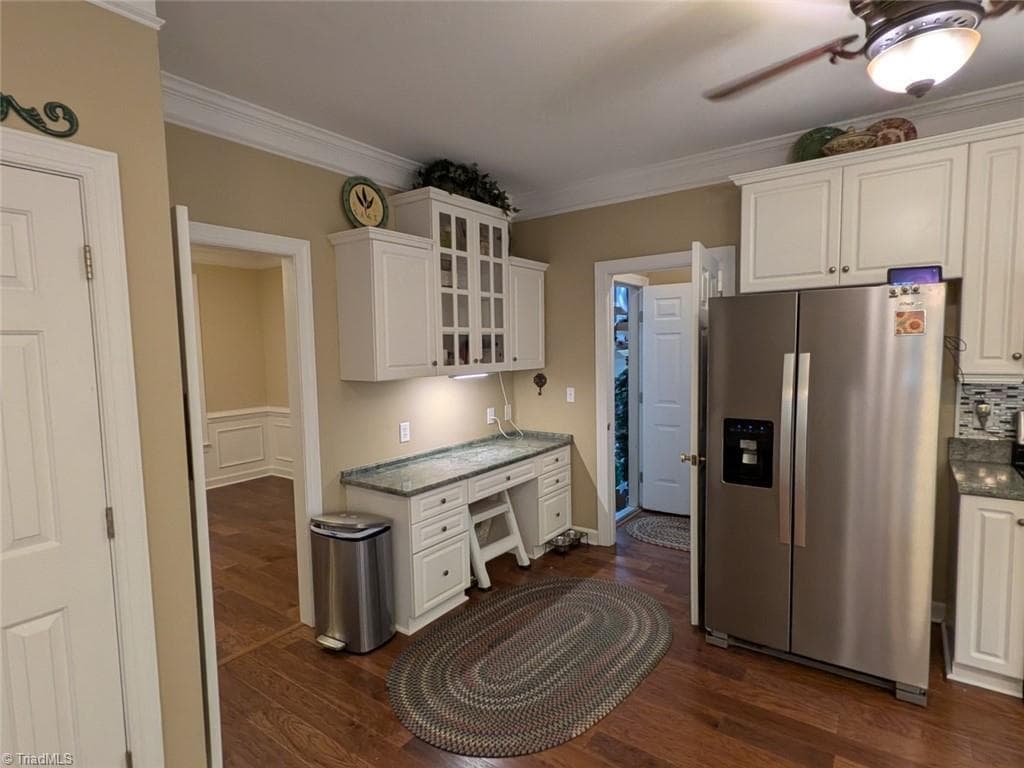 Stick/Site Built at 1702 Lakeland Point, High Point NC 27265, photo 10 of 50