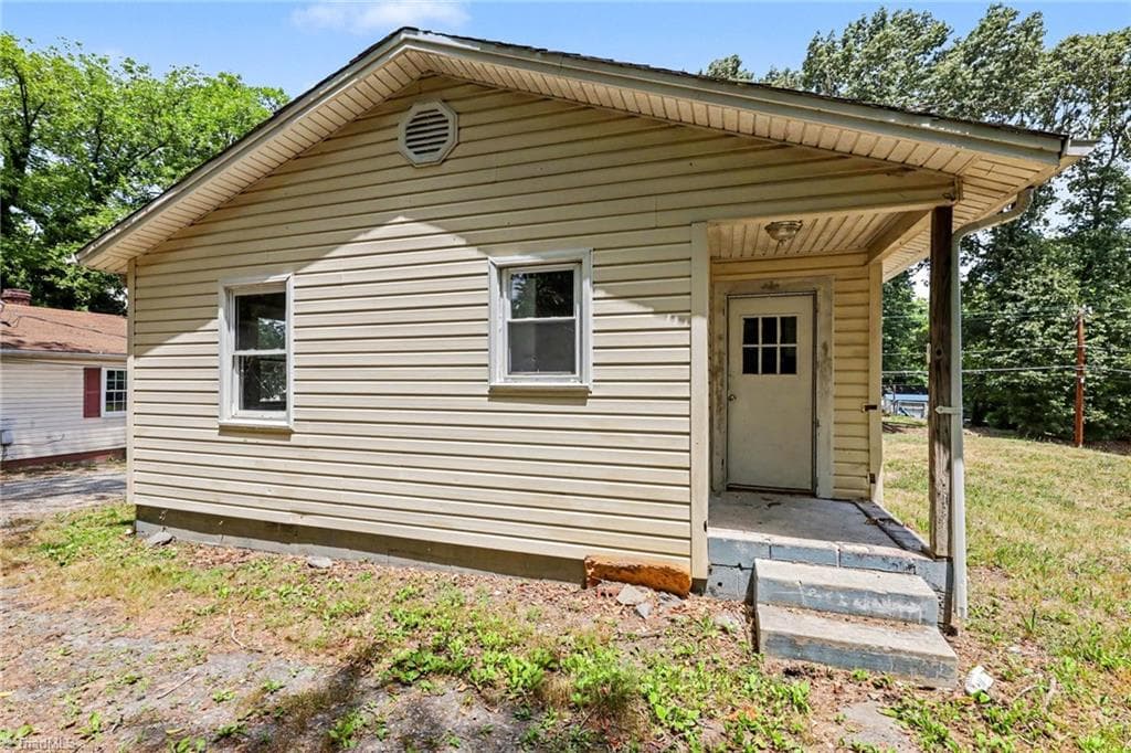 Stick/Site Built at 125 Scott Street, Reidsville NC 27320, Reidsville, photo 33 of 64