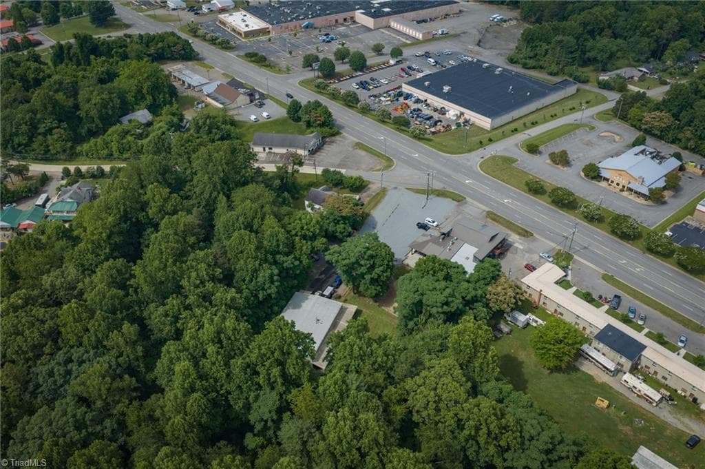 Retail at 2000 Bridge Street, Elkin NC 28621, photo 50 of 50