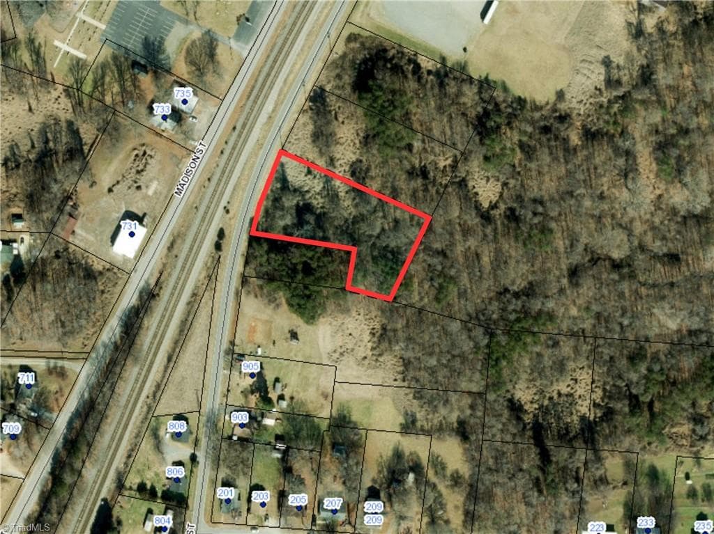 00 NE Market Street # C, Reidsville NC 27320
