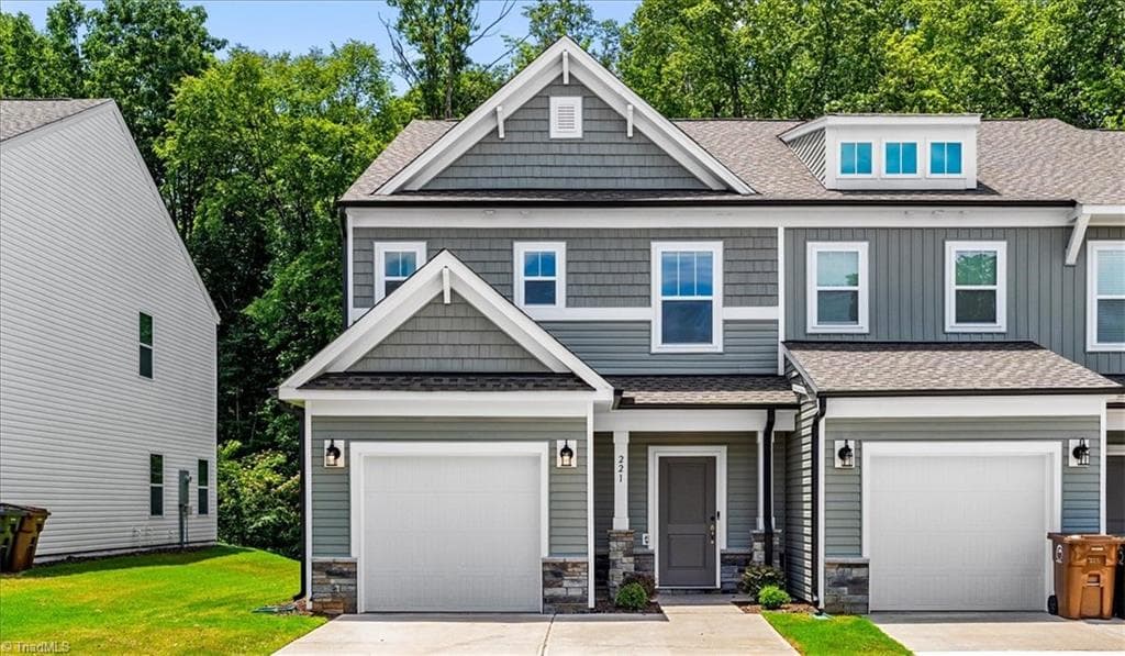 221 Latrobe Lane, Greensboro NC 27455