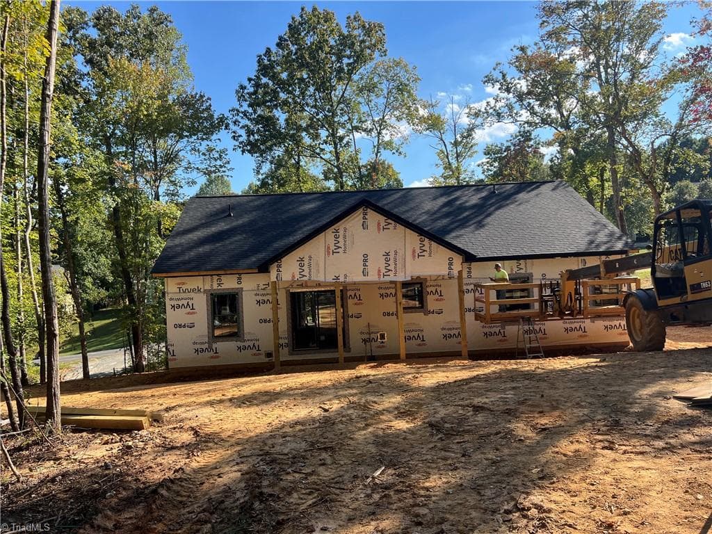 Stick/Site Built at 4864 Creeks Crossing Road, Asheboro NC 27205, photo 3 of 23