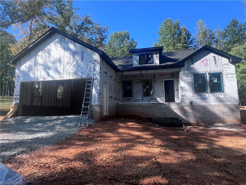 4864 Creeks Crossing Road, Asheboro NC 27205