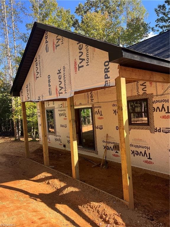 Stick/Site Built at 4864 Creeks Crossing Road, Asheboro NC 27205, photo 4 of 23