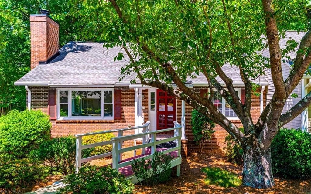 1 Brownstone Lane, Greensboro NC 27410