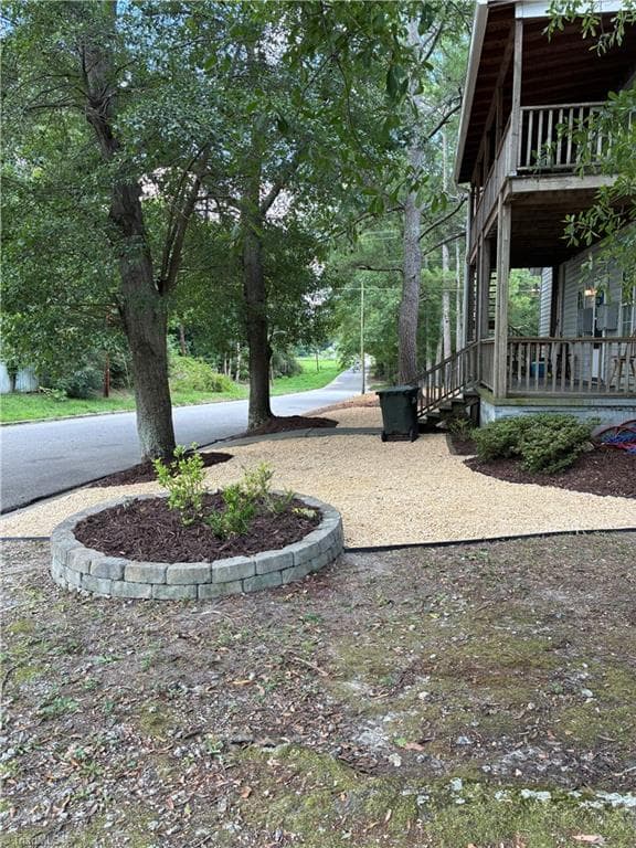 Quadruplex at 619 Mckay Street, Laurinburg NC 28352, photo 5 of 16