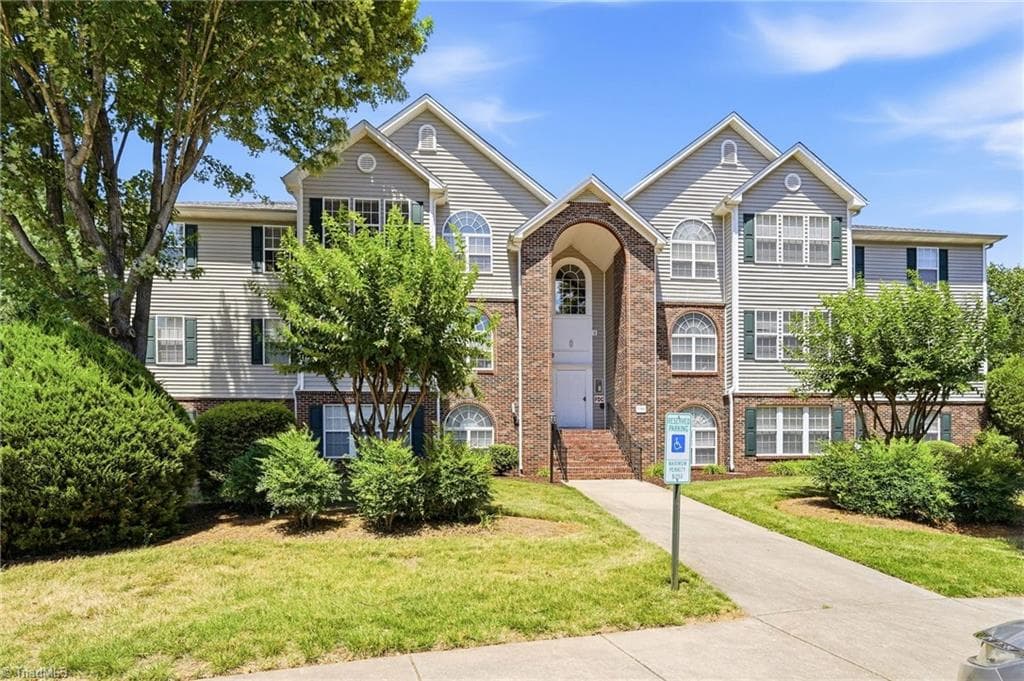 Stick/Site Built at 734 Scholastic Court, Winston-Salem NC 27106, Winston-Salem, photo 27 of 37