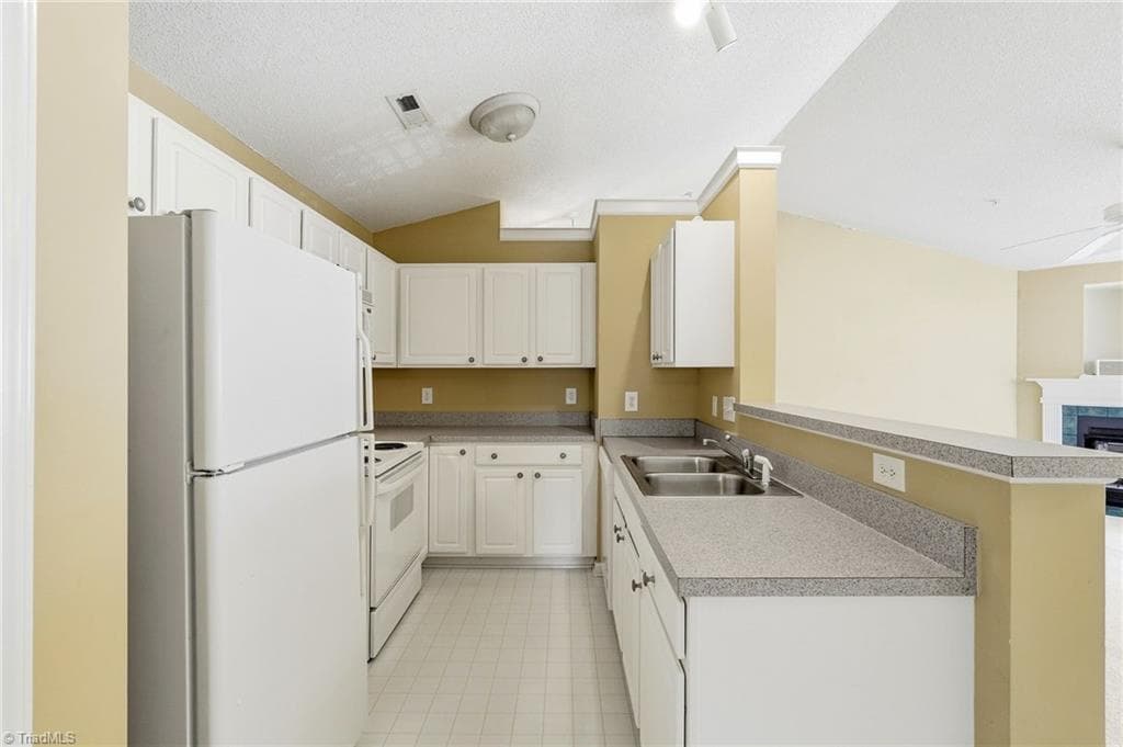 Stick/Site Built at 734 Scholastic Court, Winston-Salem NC 27106, Winston-Salem, photo 10 of 37