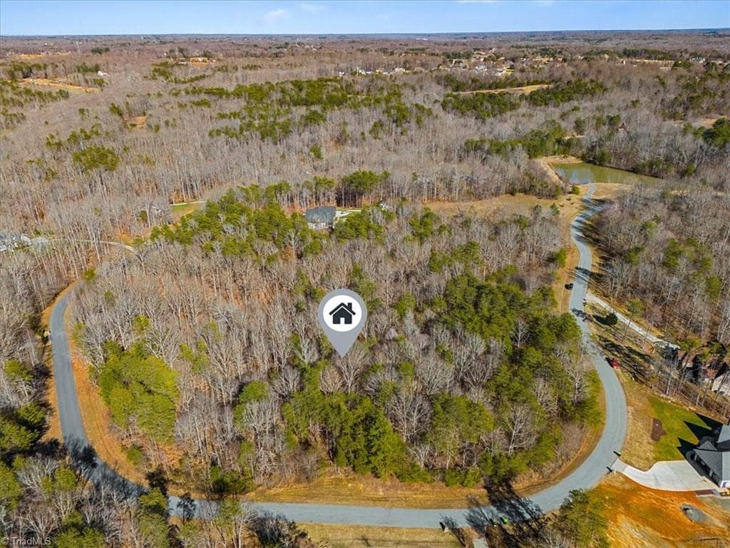 Single Family Residence at 7350 Hidden View Drive, Oak Ridge NC 27310, photo 4 of 14