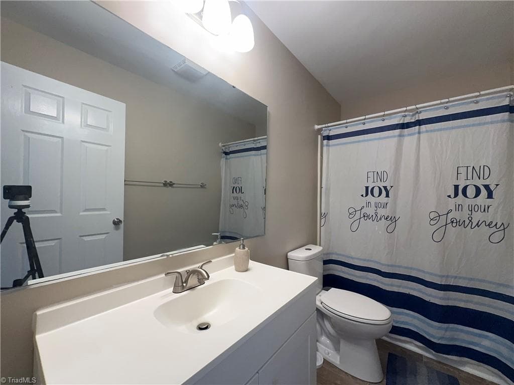 Stick/Site Built at 937 Glencoe Street, Winston-Salem NC 27107, Winston-Salem, photo 6 of 17