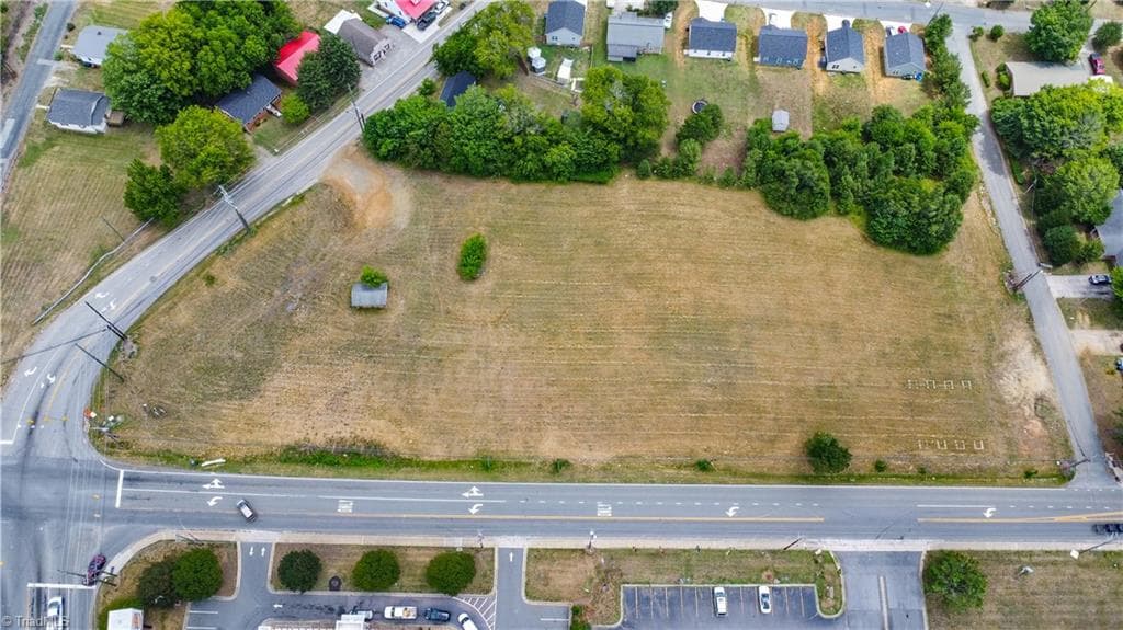 Investment at 0 MARTIN LUTHER KING JR Boulevard, Lexington NC 27292, photo 6 of 10