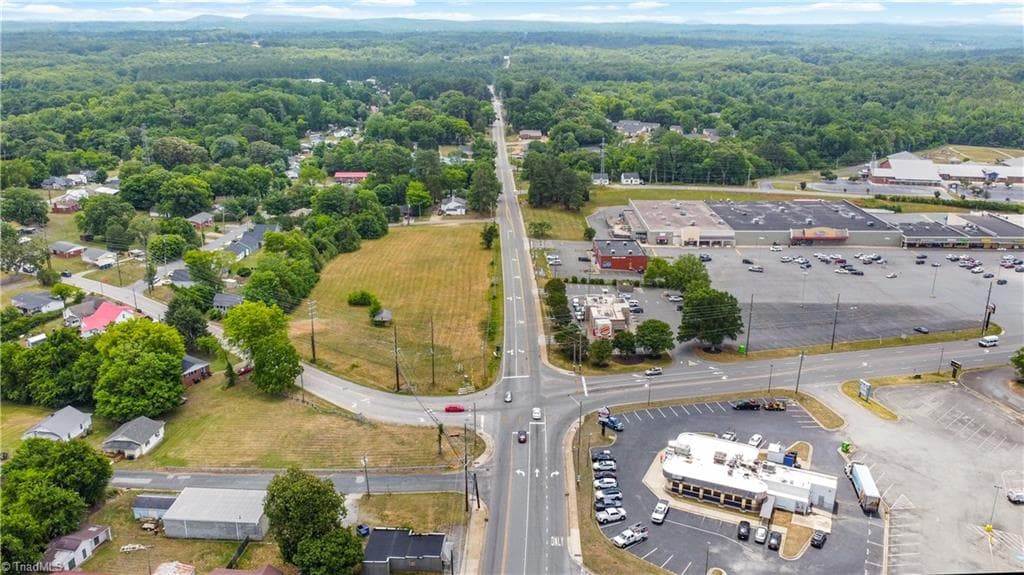 Investment at 0 MARTIN LUTHER KING JR Boulevard, Lexington NC 27292, photo 5 of 10