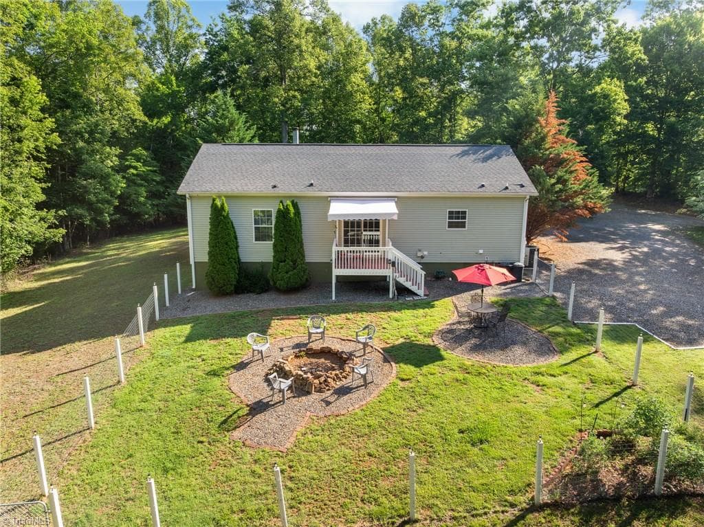 Modular at 220 Echo Hollar Road, Westfield NC 27053, photo 20 of 24