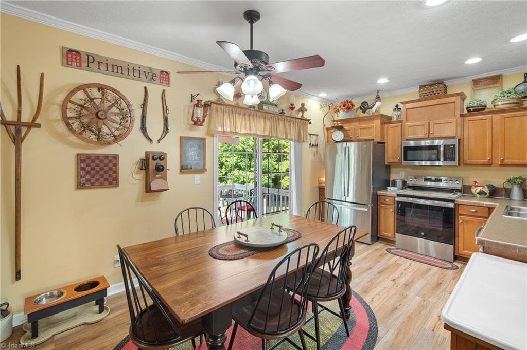 Modular at 220 Echo Hollar Road, Westfield NC 27053, photo 8 of 24