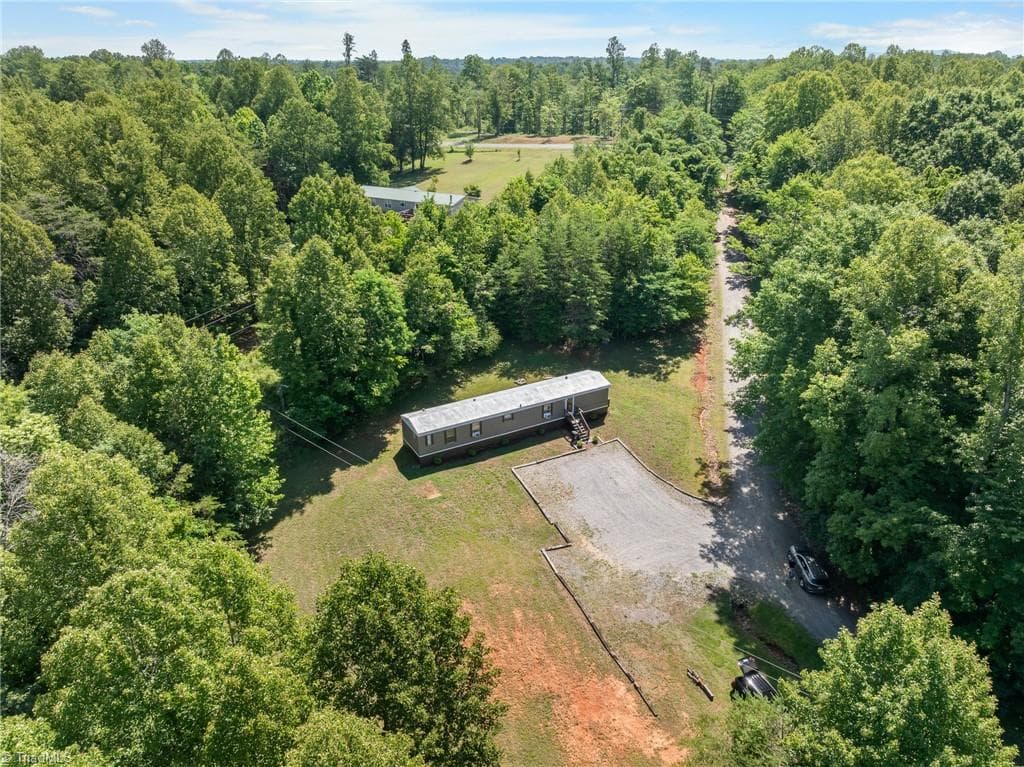 Manufactured Home at 114 Echo Hollar Road, Westfield NC 27053, photo 16 of 17