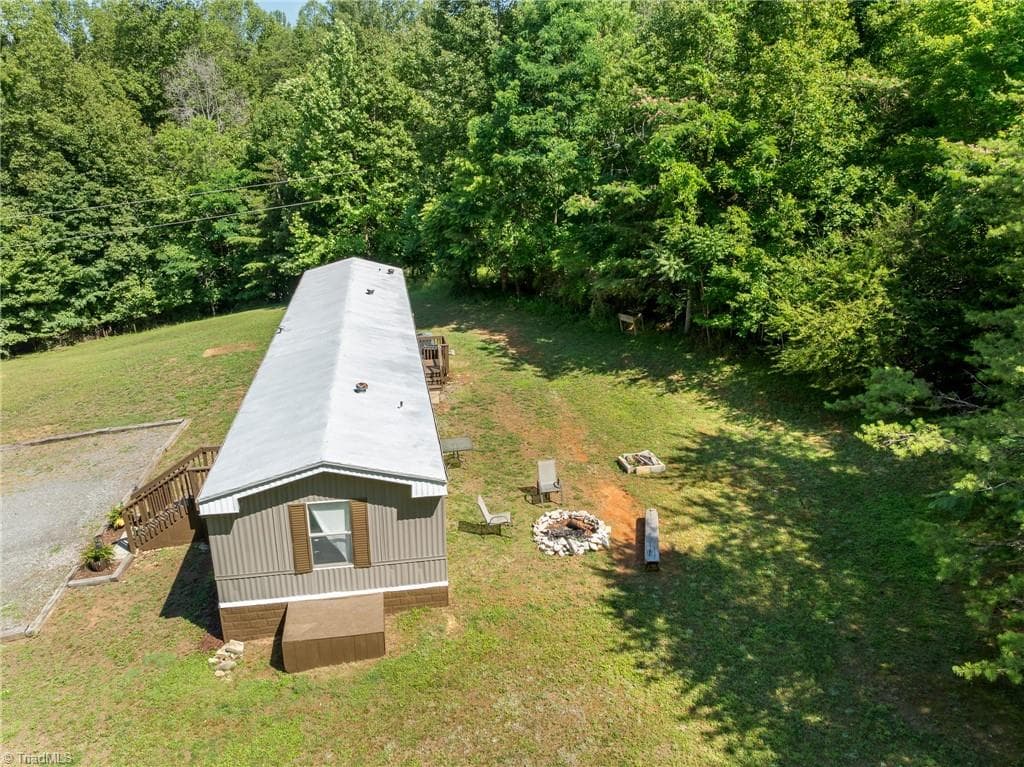 Manufactured Home at 114 Echo Hollar Road, Westfield NC 27053, photo 14 of 17