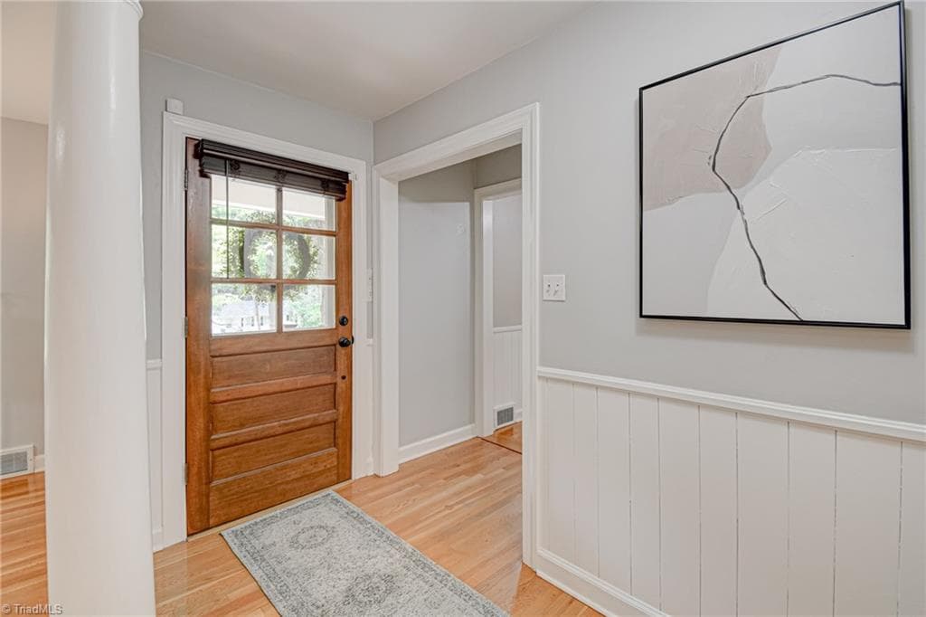 Stick/Site Built at 1016 Fenimore Street, Winston-Salem NC 27103, Winston-Salem, photo 3 of 35